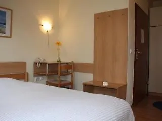 Hotel 7